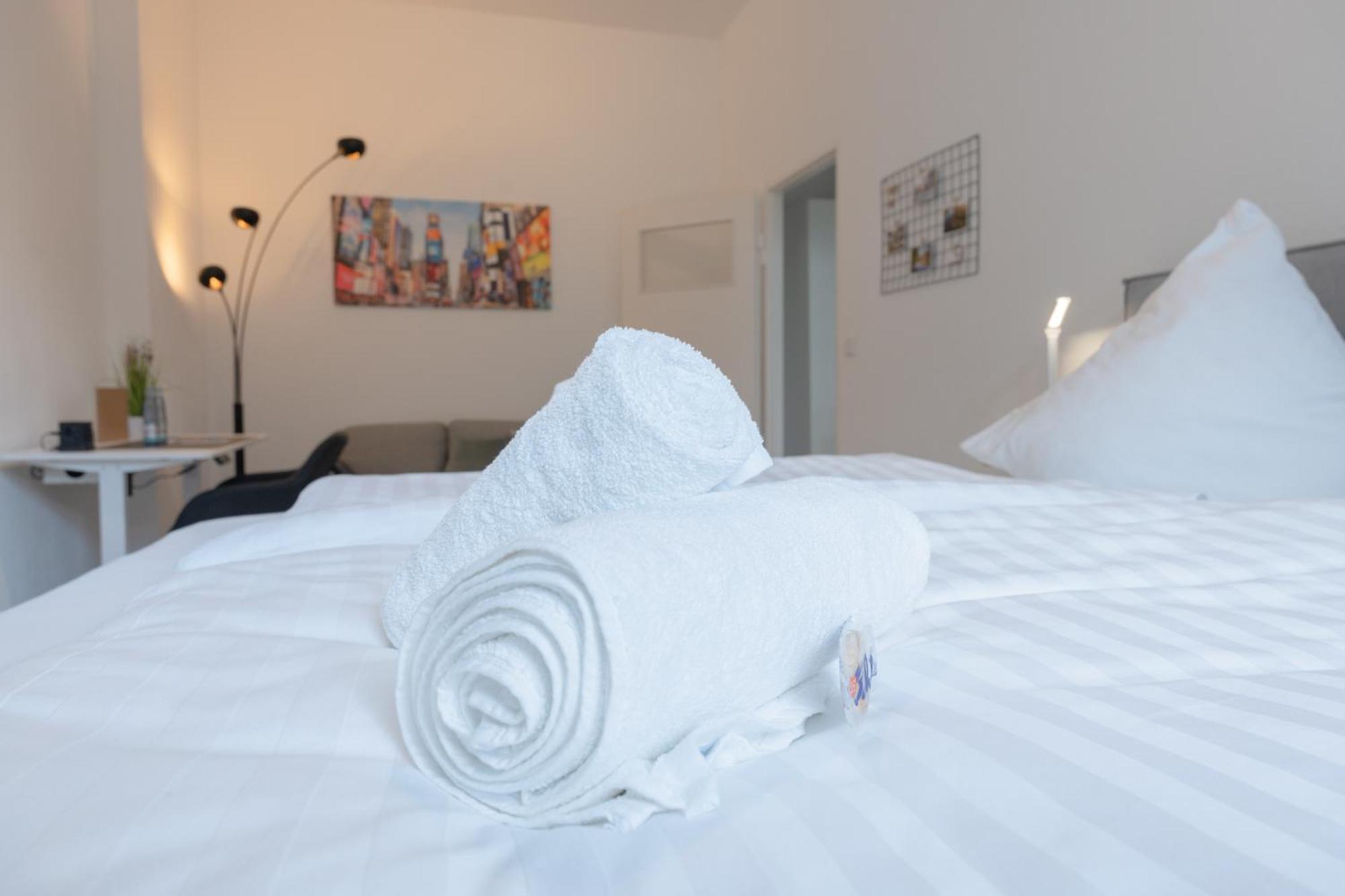 Modernes Apartment In Top Lage Komfortabel Eingerichtet Mit Arbeitsplatz Und Kueche - Geibelsuite ฮันโนเวอร์ ภายนอก รูปภาพ